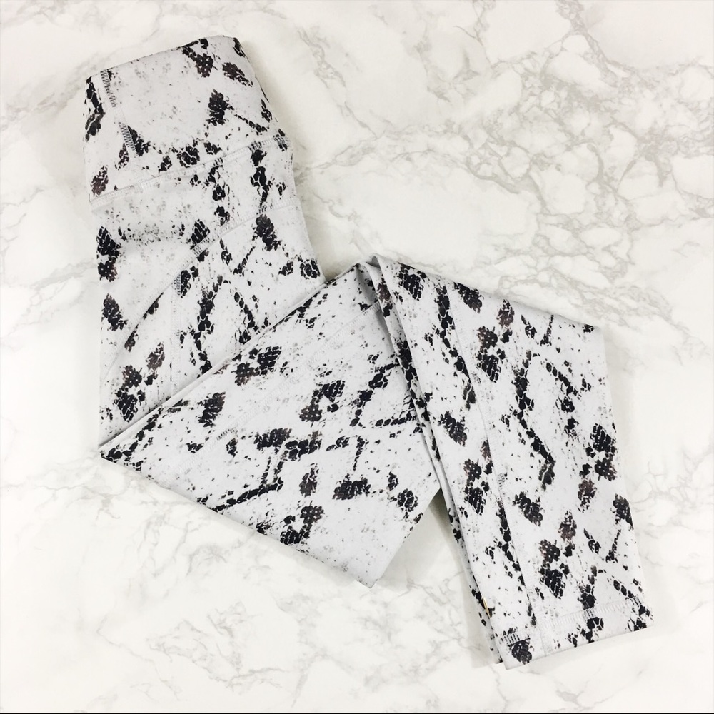 Aurum Snake Print High-Rise Leggings